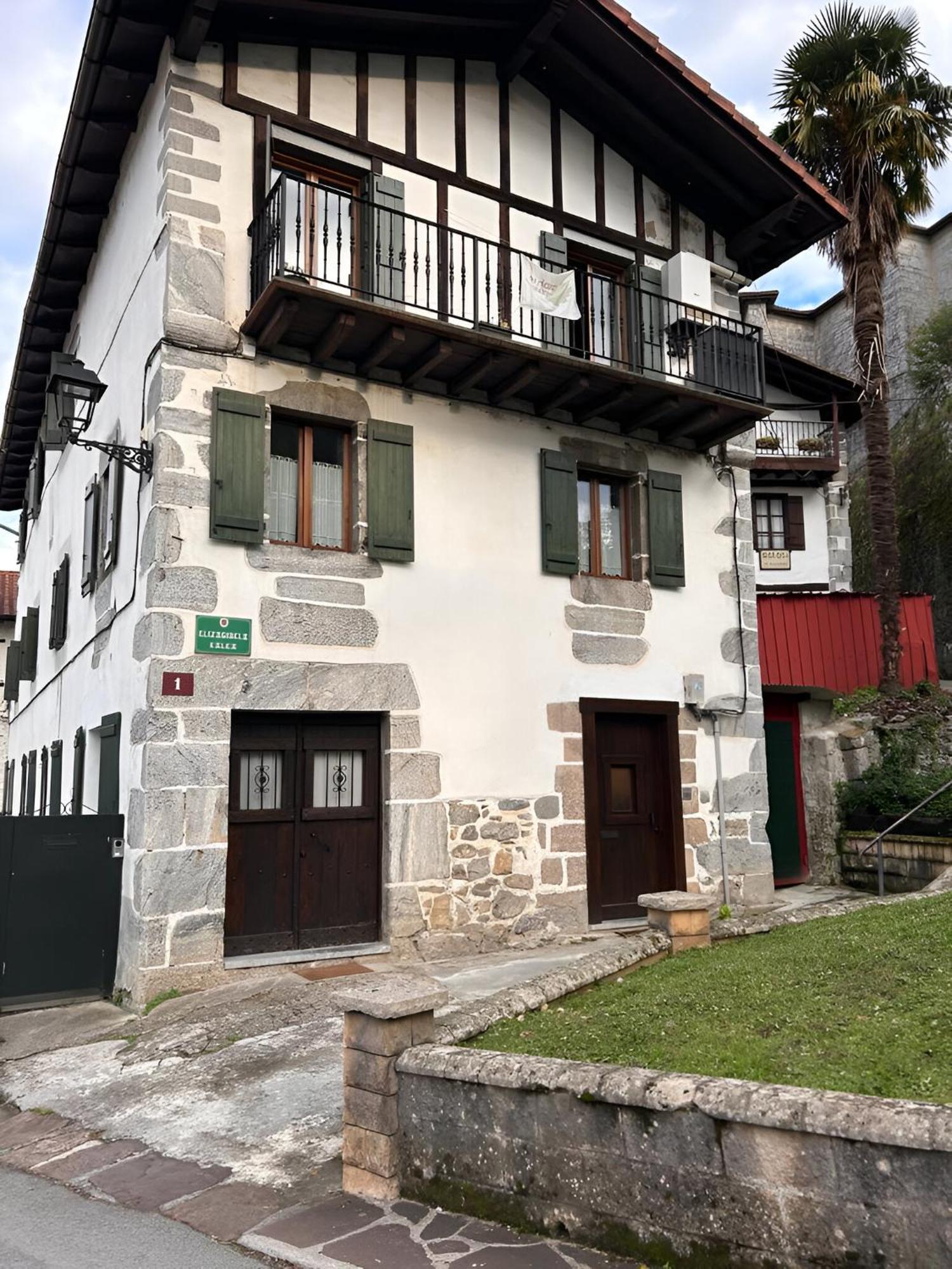 Apartment Apto Elizag-1 Lesaka